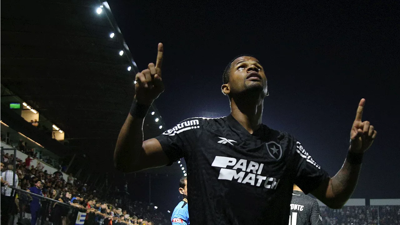 Botafogo: Júnior Santos supera artilheiros de 20 edições da Libertadores