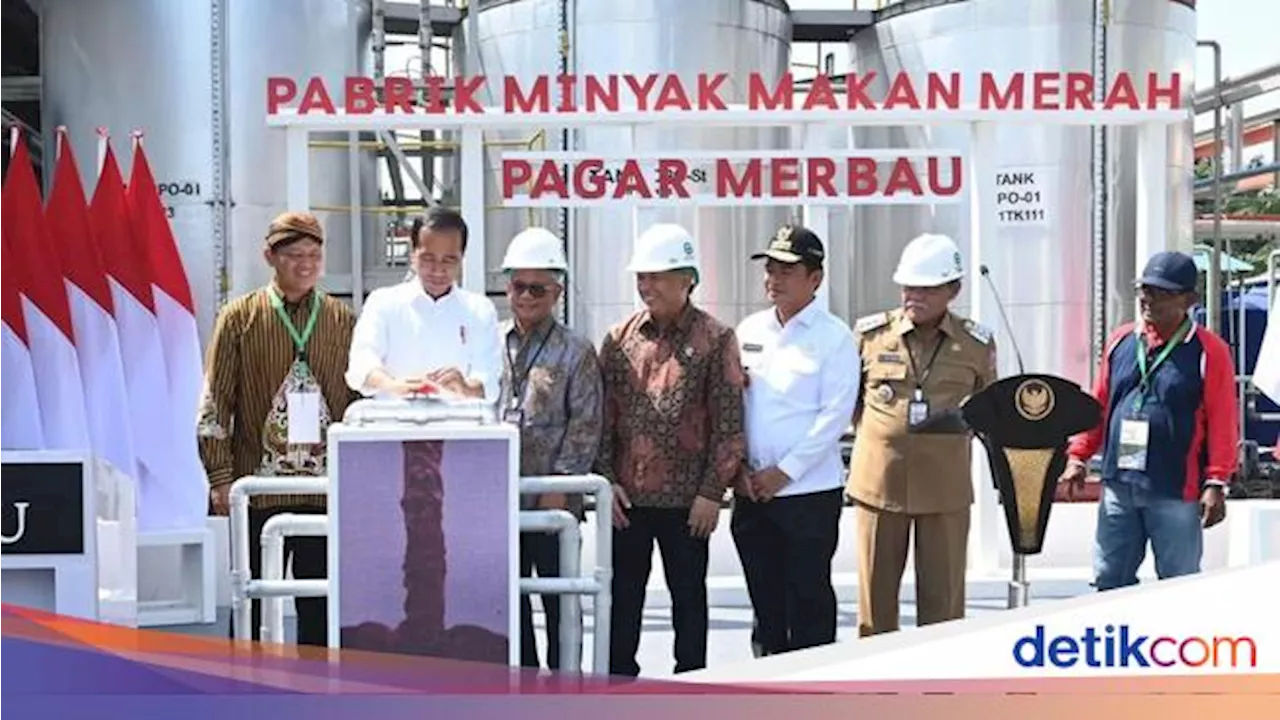 Jokowi Pamer Minyak Makan Merah yang Katanya Lebih Murah