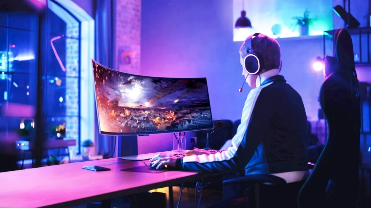 The Best Samsung Monitor Deals on Amazon to Upgrade Your Work and Gaming Setup