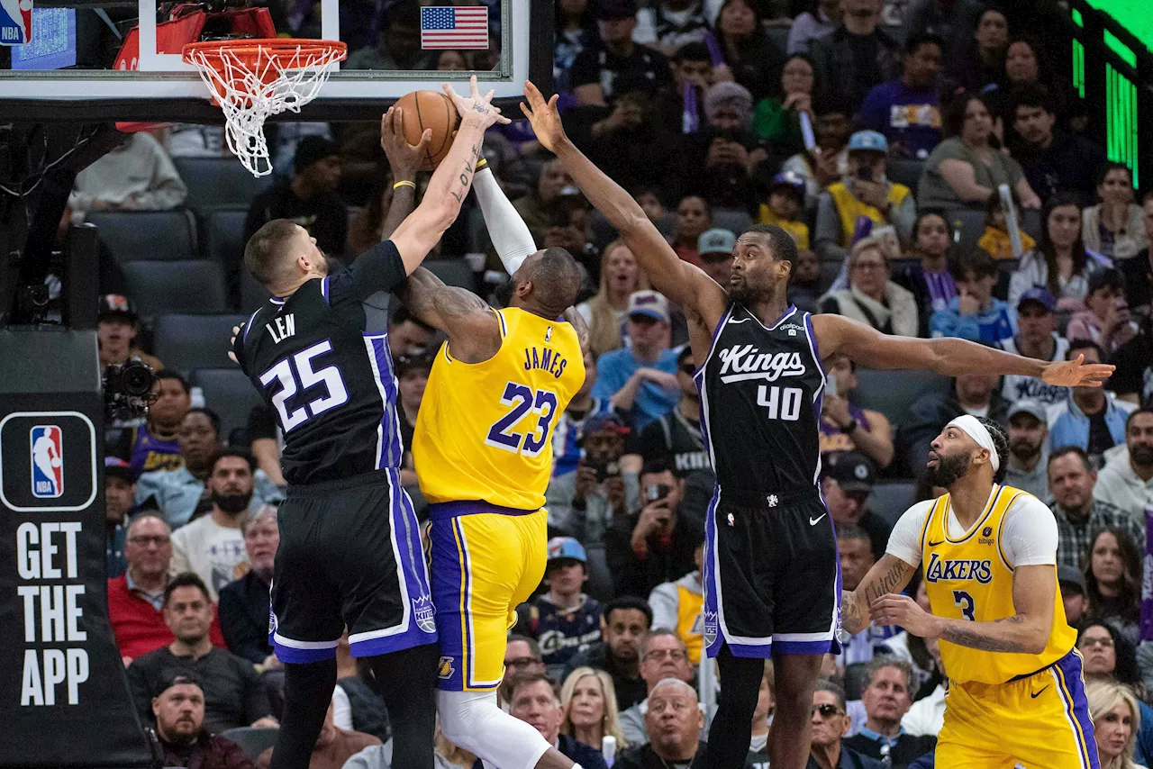 NBA roundup: Kings hang on to take down Lakers