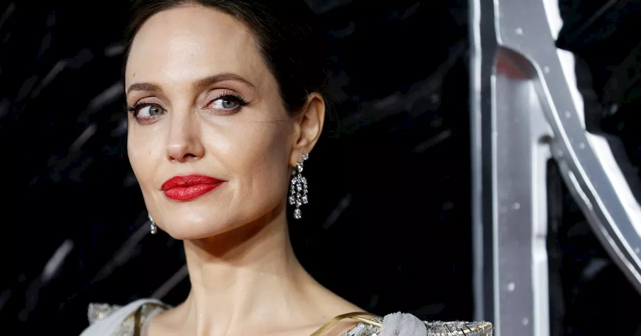 Die eine Sache, die Angelina Jolie und Pitts neue Freundin gemeinsam haben