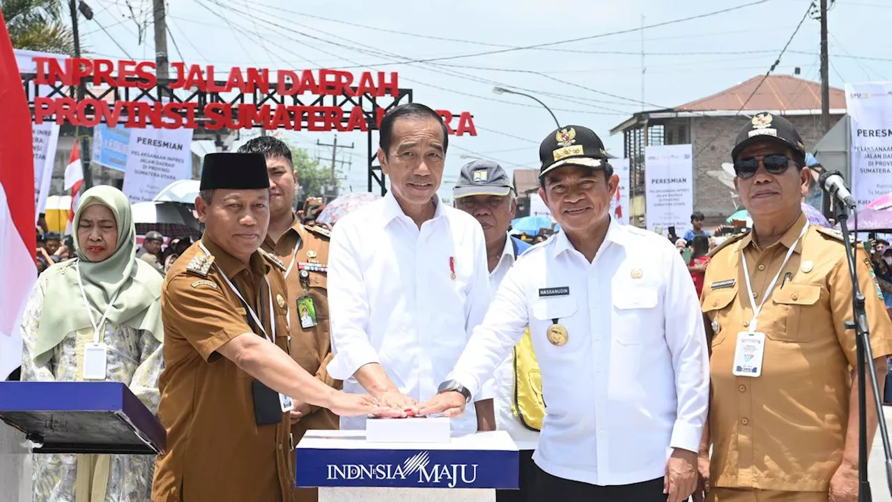 Presiden Jokowi Resmikan Pelaksanaan Inpres Jalan Daerah di Sumatra Utara