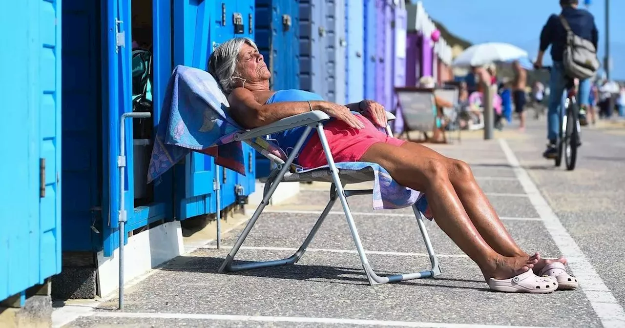 Met Office verdict of reports UK to be 'hotter than Barcelona' this week