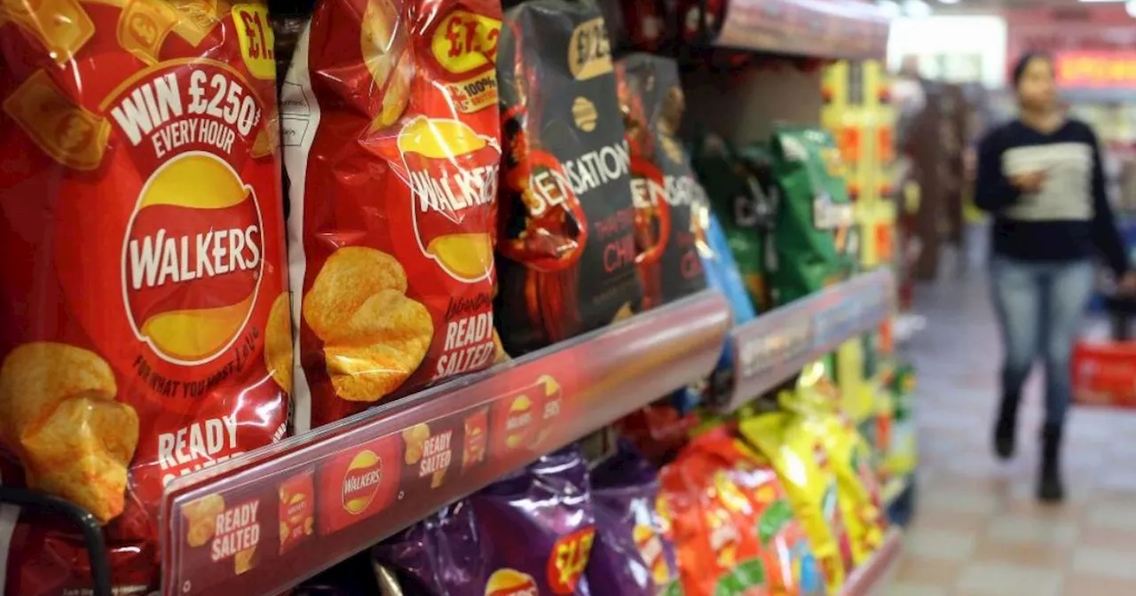 Walkers Unveils New Extra Spicy Flamin Hot Crisps