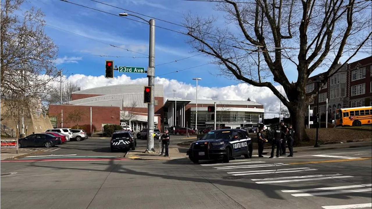 17-year-old girl shot near Garfield High School