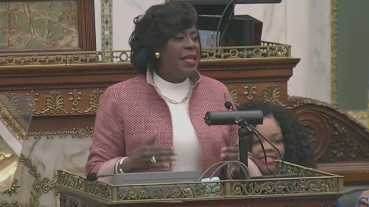 Watch: Philly Mayor Parker unveils $6.3B city budget with no tax increase