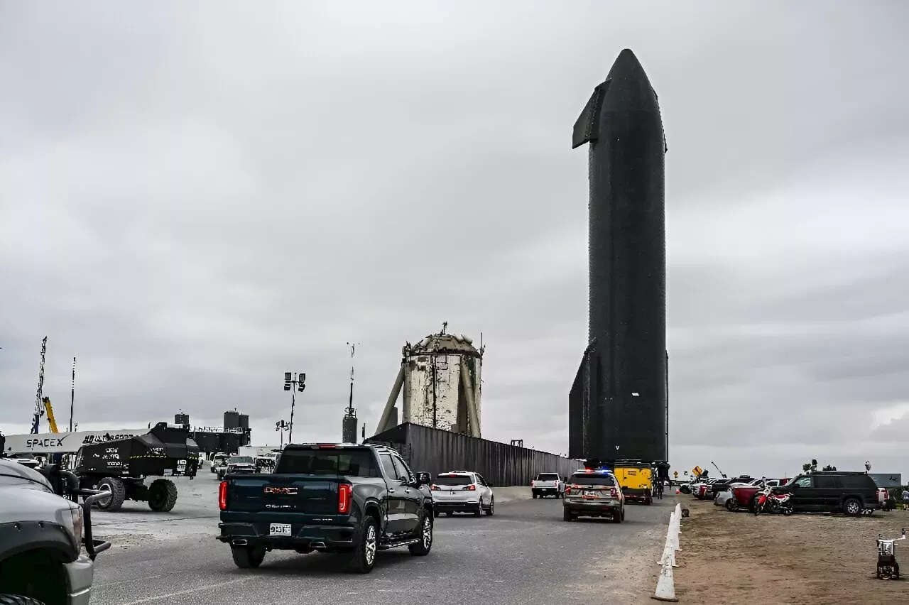 SpaceX Poised For Third Launch Test Of Starship Megarocket | United ...