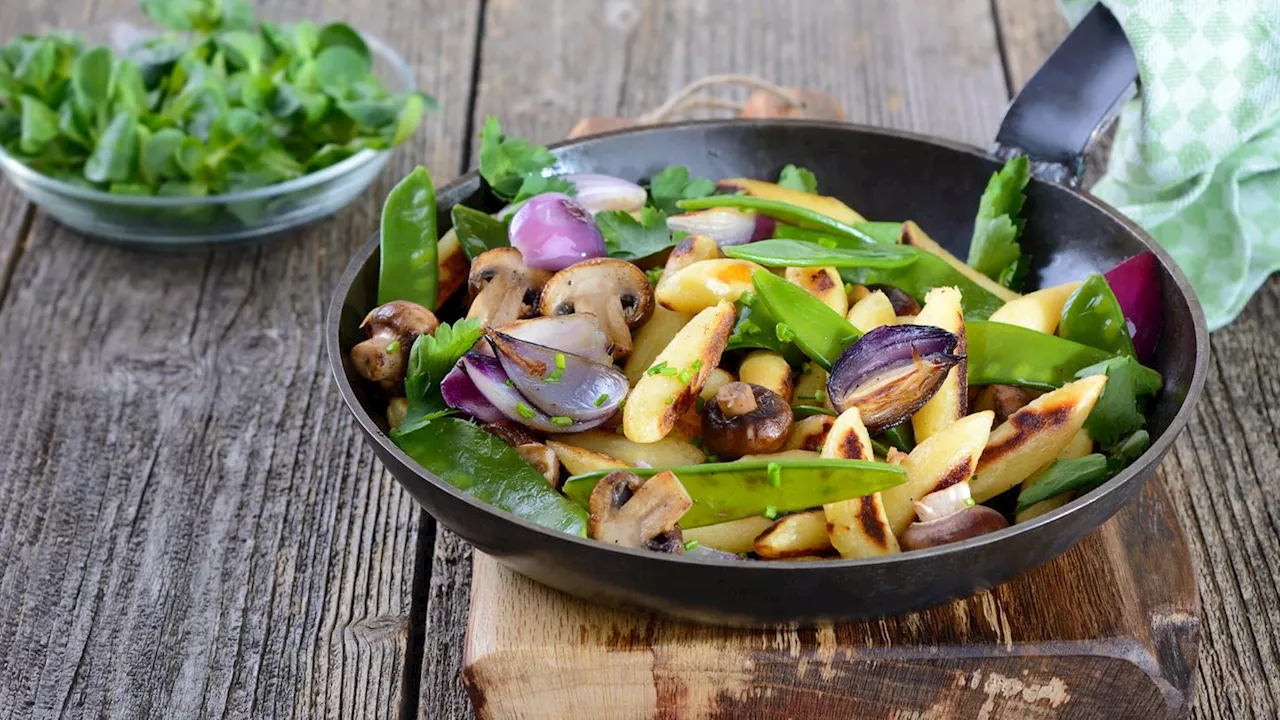 Rezept für den Feierabend: Aromatische Schupfnudel-Gemüse-Pfanne in 30 Minuten