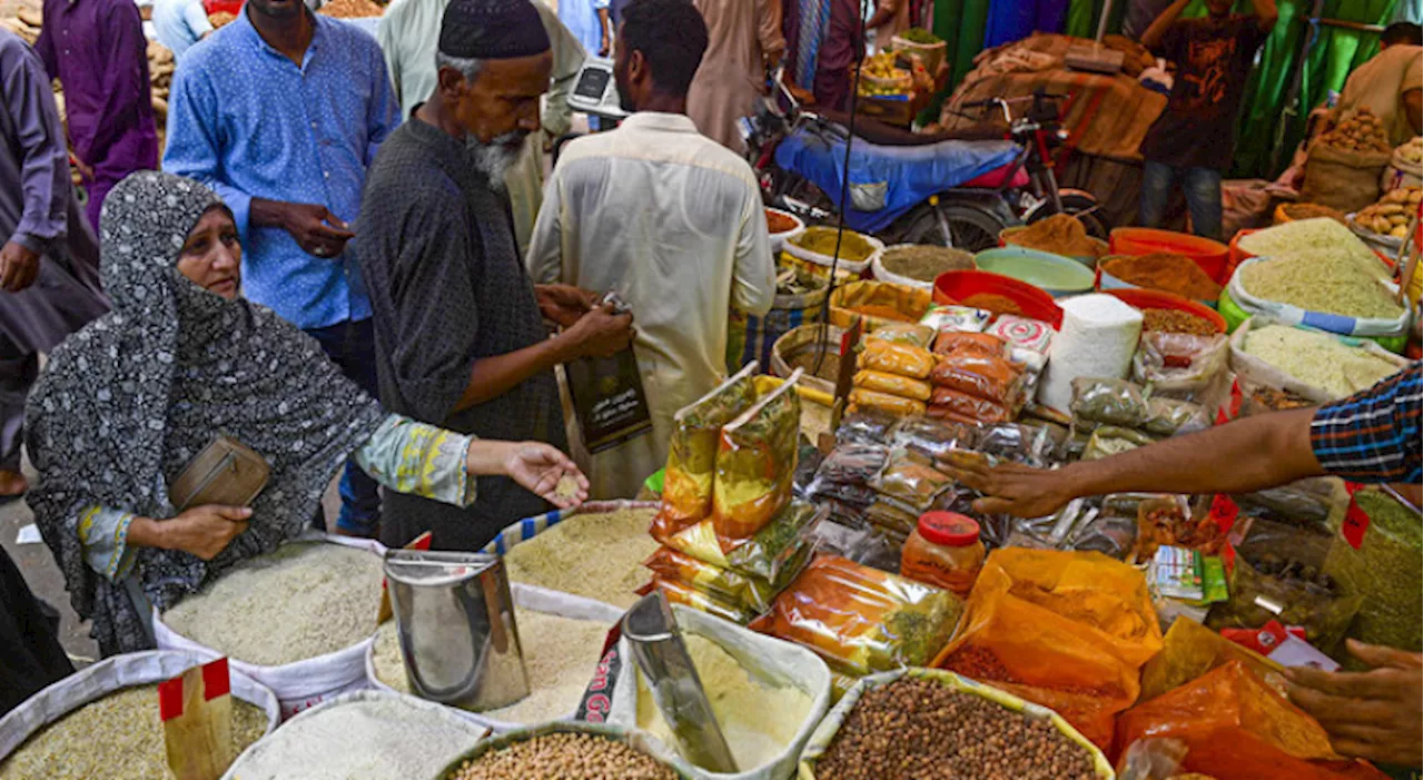 Weekly inflation in Pakistan increases by 1.35%