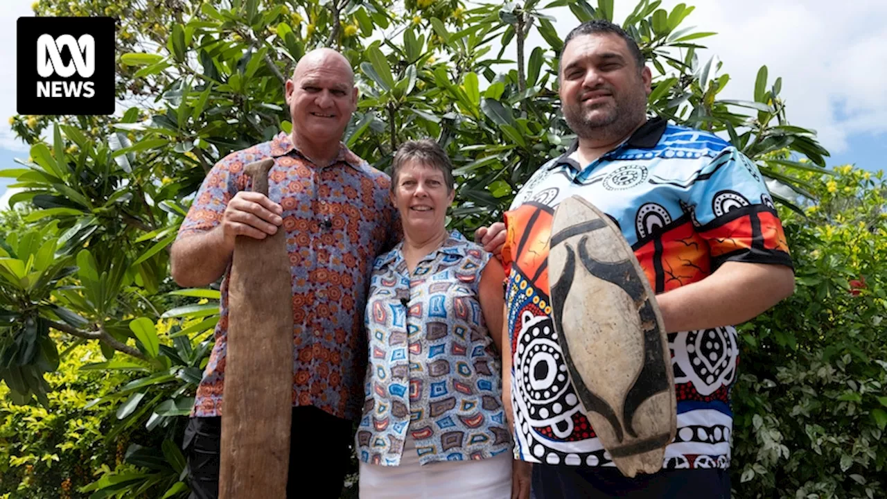 Indigenous artefacts returned to traditional owners after spending 100 years on North Queensland cane farm