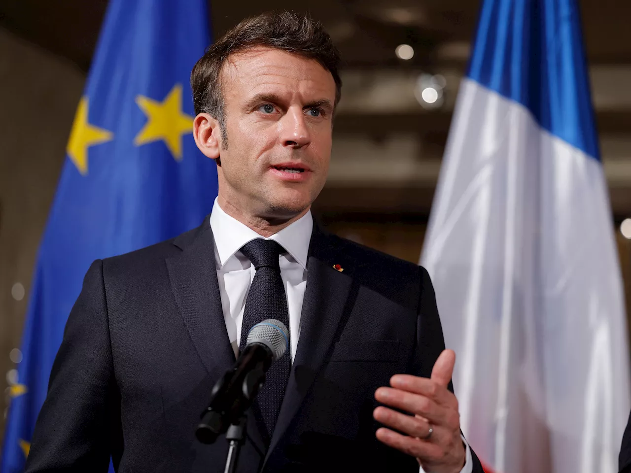 Ucraina, Francia pronta a inviare soldati: l'annuncio di Macron