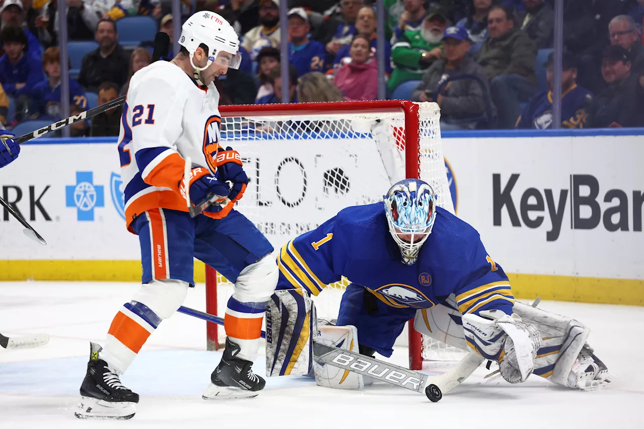 Luukkonen makes 21 saves, Sabres beat Islanders 4-0