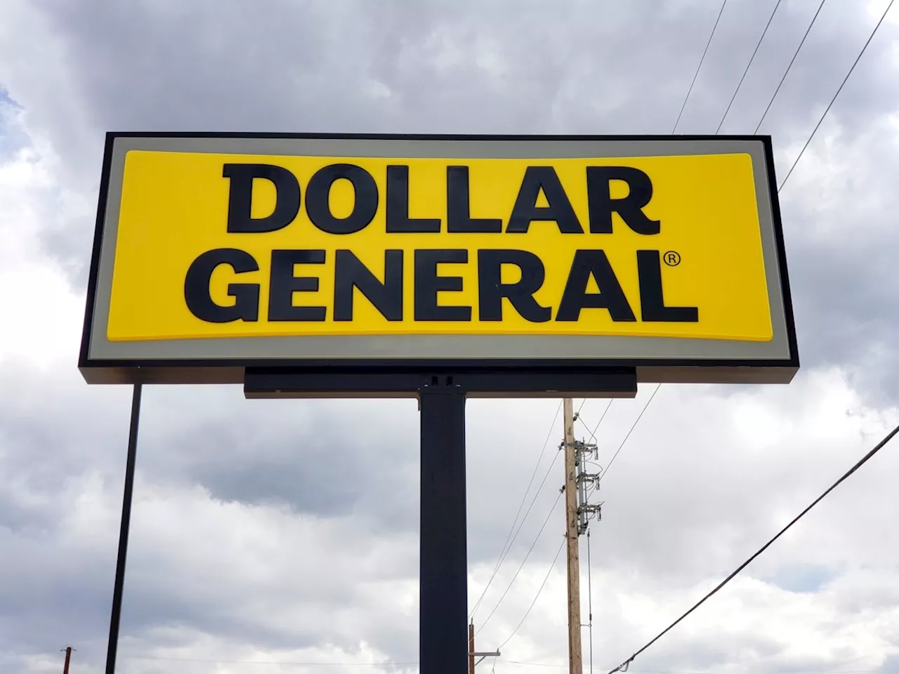 Dollar General Is Slashing Self-Checkout at 14,000 Stores