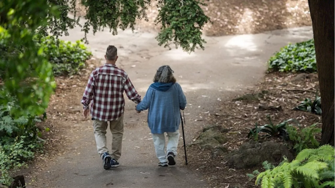 How to avoid OAS clawbacks and other tax traps in retirement