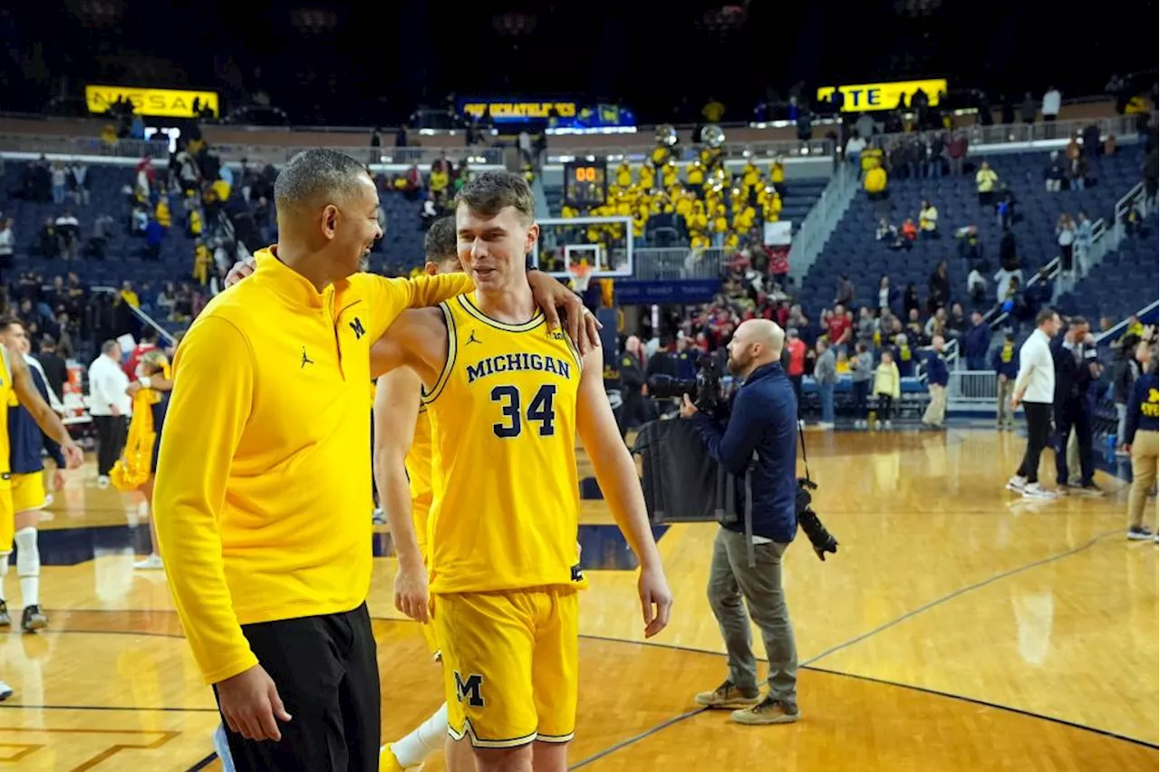 Michigan fires Juwan Howard, the former Fab Five star, after five seasons coaching men’s basketball