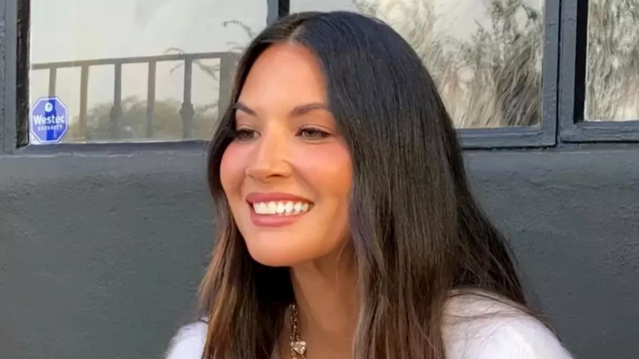 Olivia Munn agradece apoio após revelar diagnóstico de câncer de mama