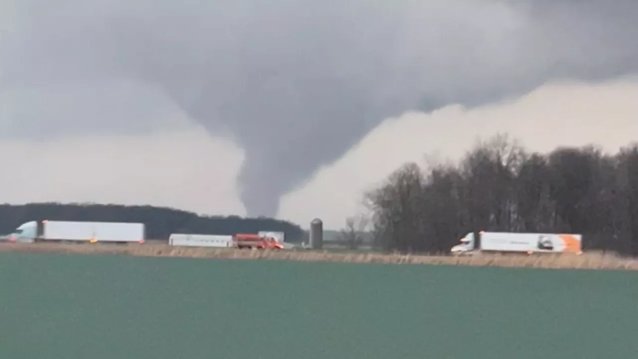 Severe storms and tornadoes leave at least six dead in Ohio