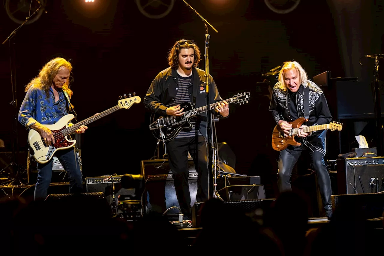 One more for the road: Eagles’ Long Goodbye farewell tour hits Toronto