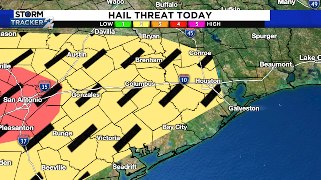 Tracking a flood & severe weather threat in Houston today