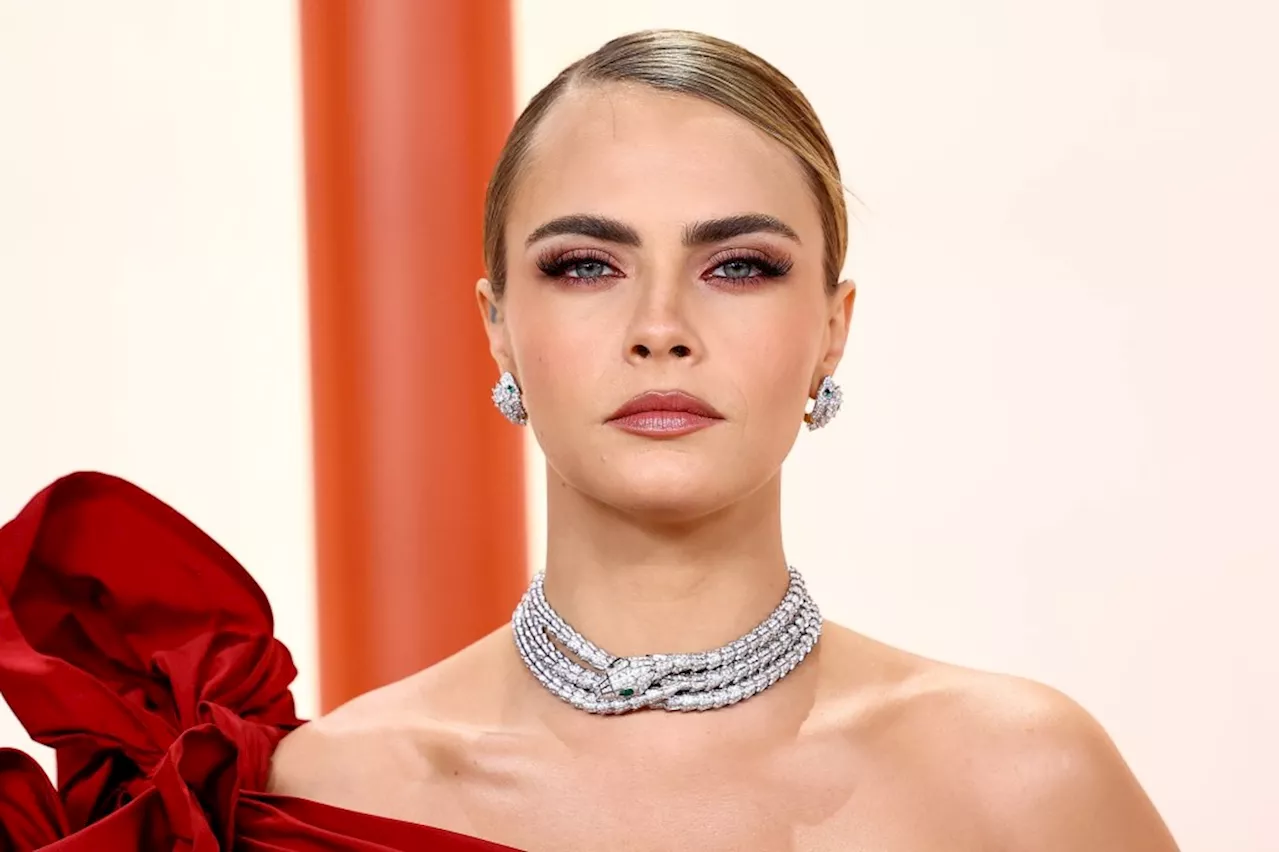 Fire destroys actress-model Cara Delevingne’s Studio City home, injuring 2