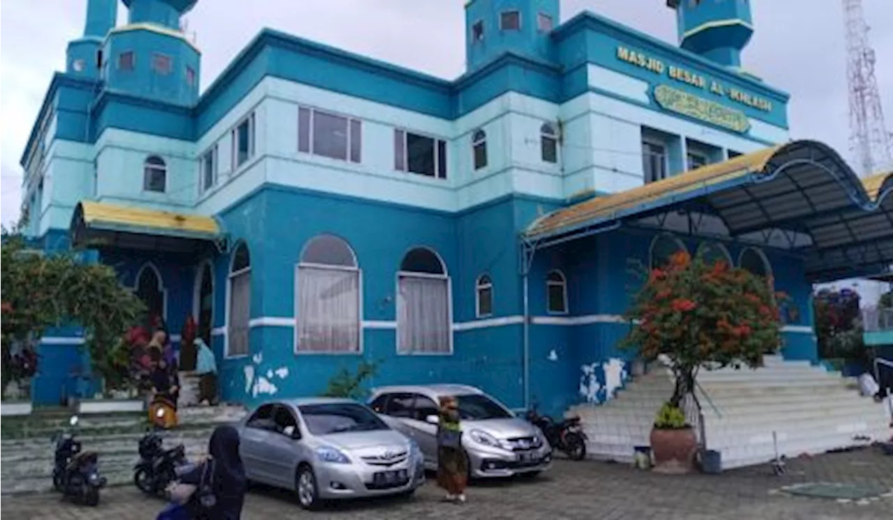 Kisah Masjid Bersejarah dan Tertua di Subang