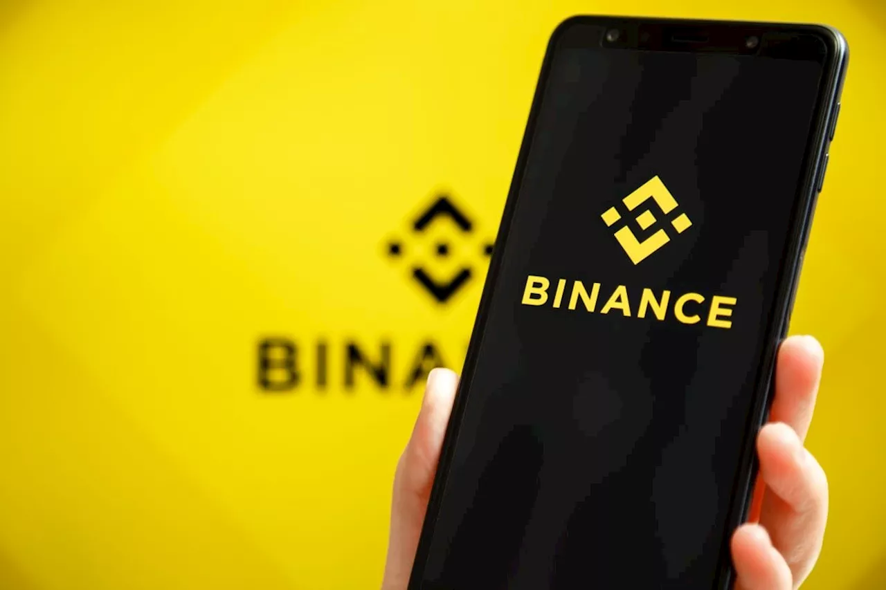 Nigeria detains, questions Binance executives after blaming crypto for crashing Naira