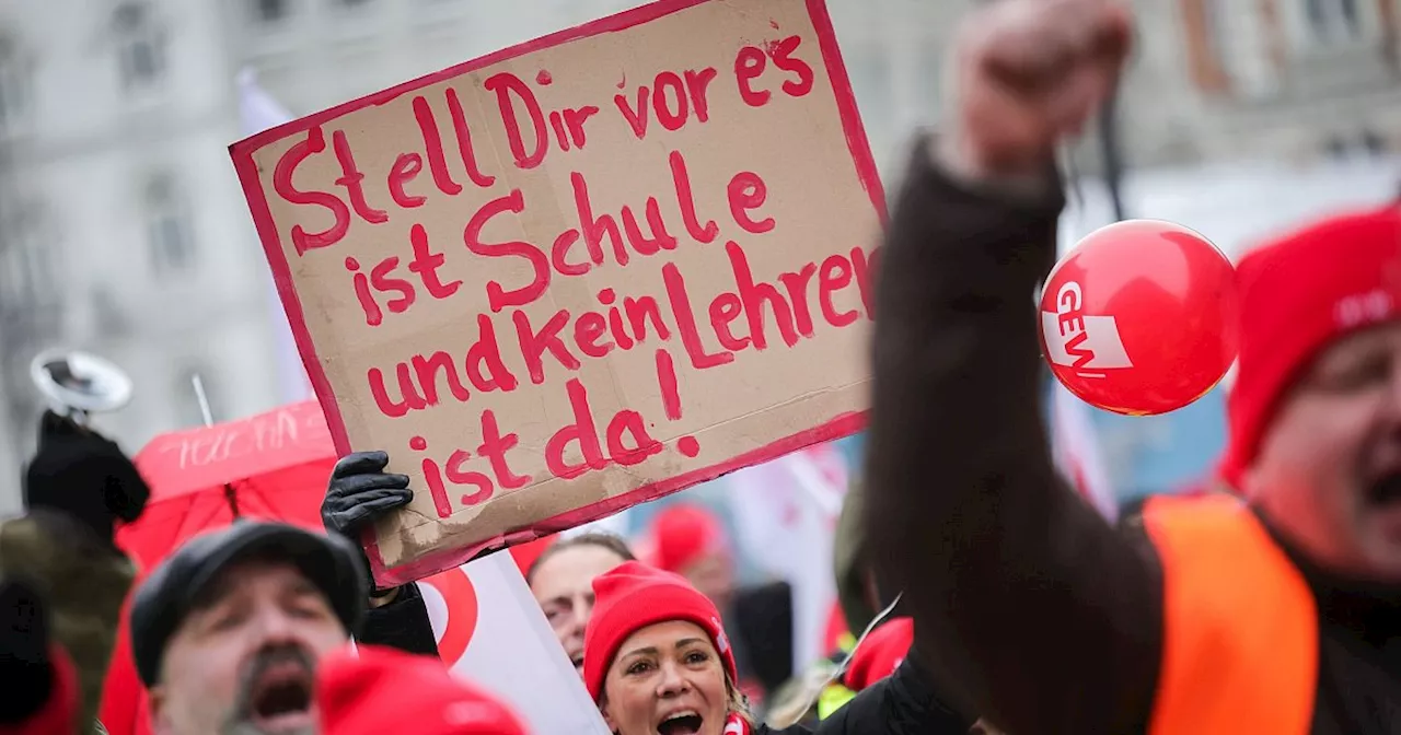 Hunderte junge Lehrkräfte an NRW-Schulen kündigen