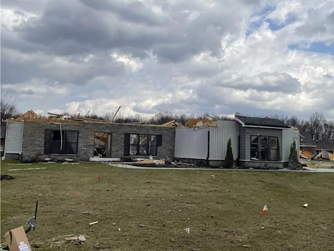 Tornadoes leave a trail of destruction in central US and kill at least 3 in Ohio