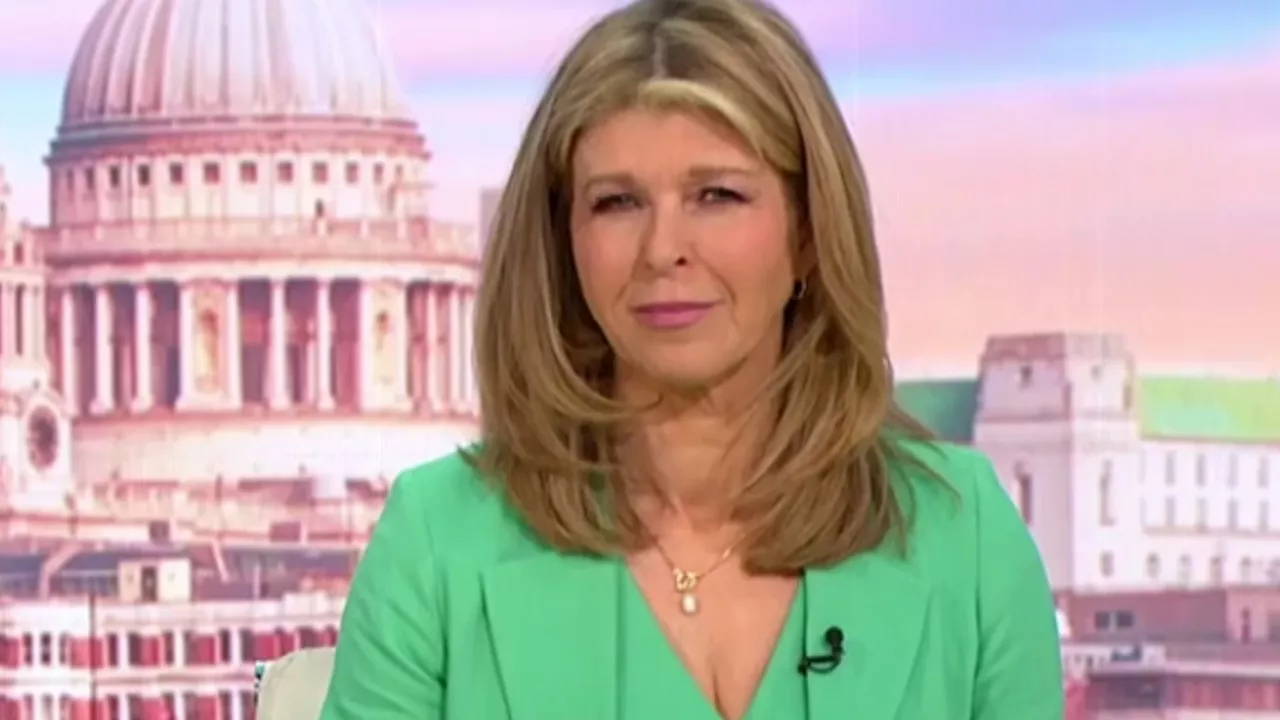 Kate Garraway issues warning to guest after live swearing incident