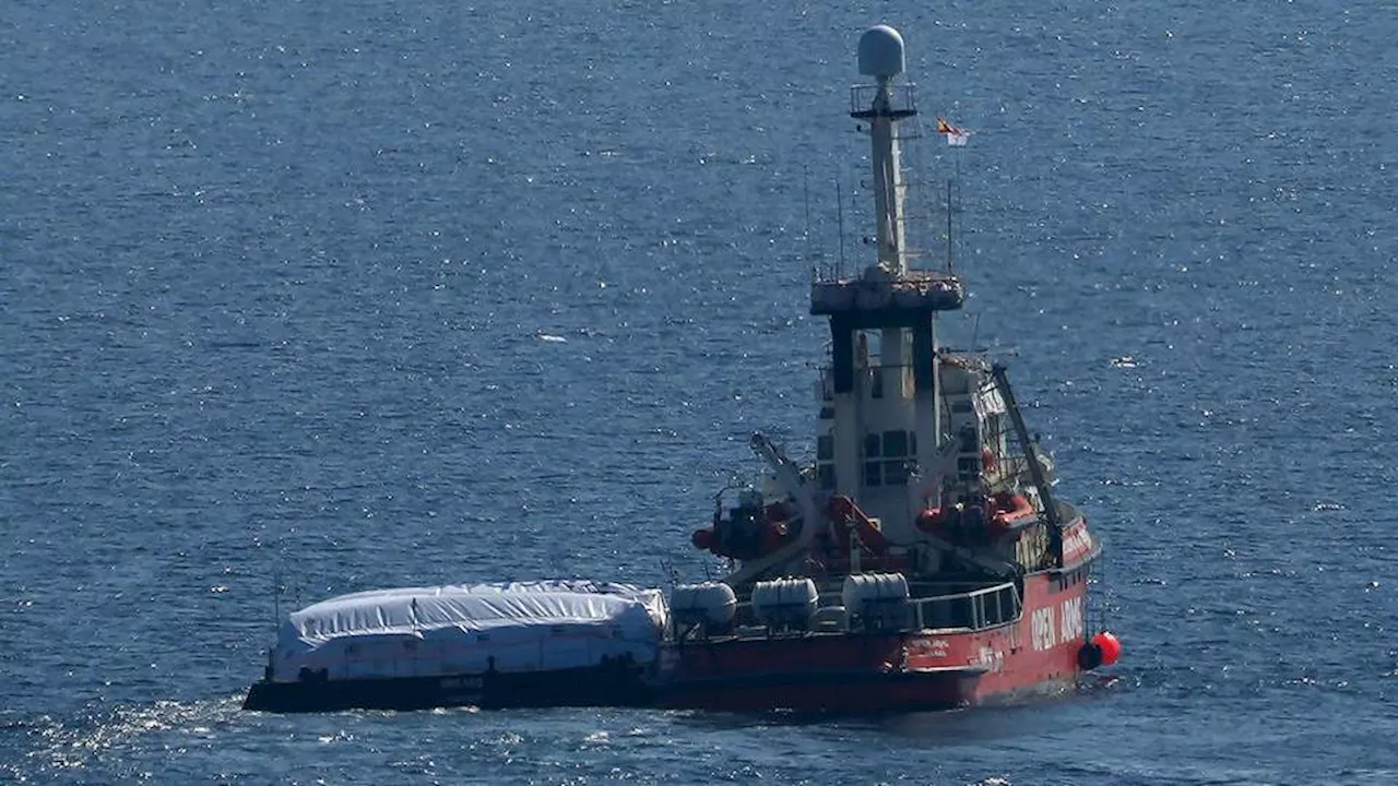 Live blog: Spanish aid vessel arrives off Gaza coast — report