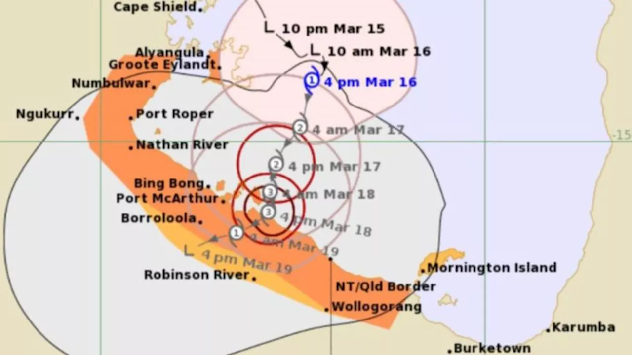 Tropical Cyclone Megan forms ahead of Northern Territory crossing as BOM reveals predicted track