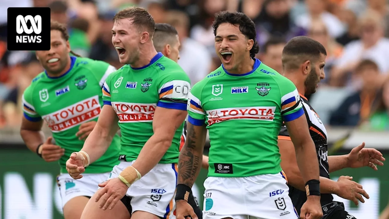 NRL live updates: Canberra Raiders take on Wests Tigers to start Benji Marshall's coaching career