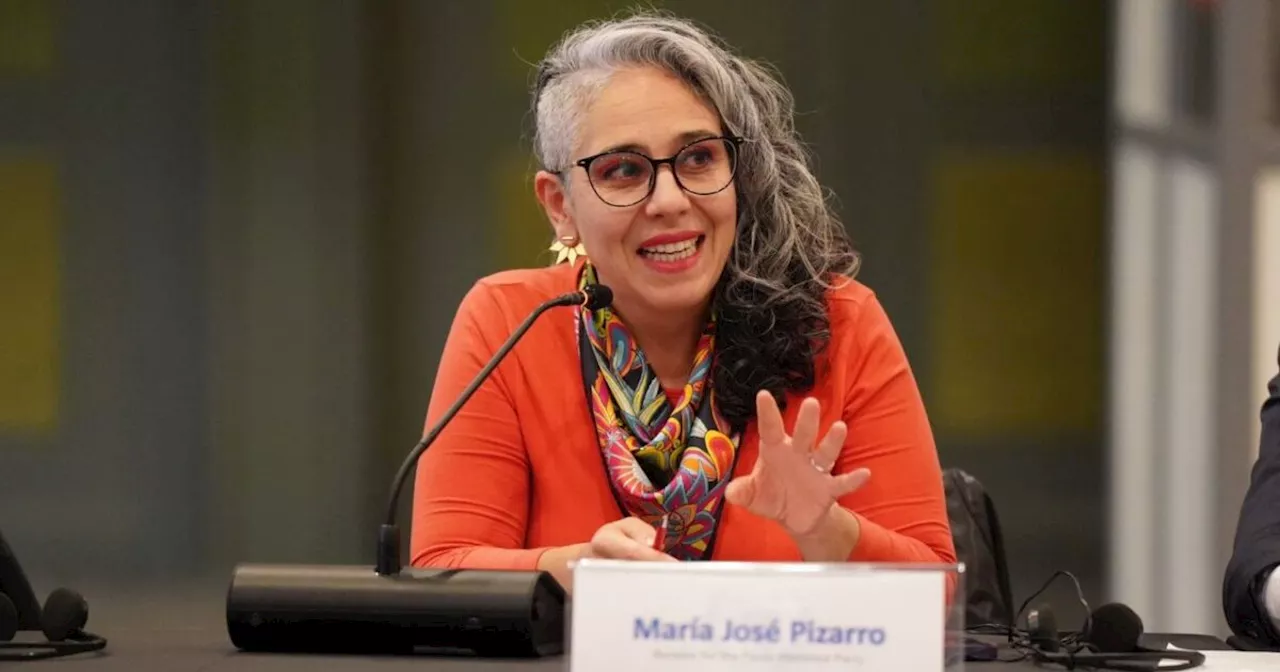 María José Pizarro se alejó de la línea del presidente Petro y defiende la Constitución del 91