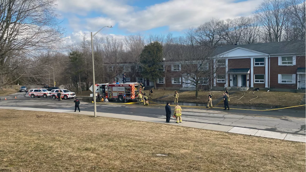 1 man found without vital signs after fire east of downtown Ottawa