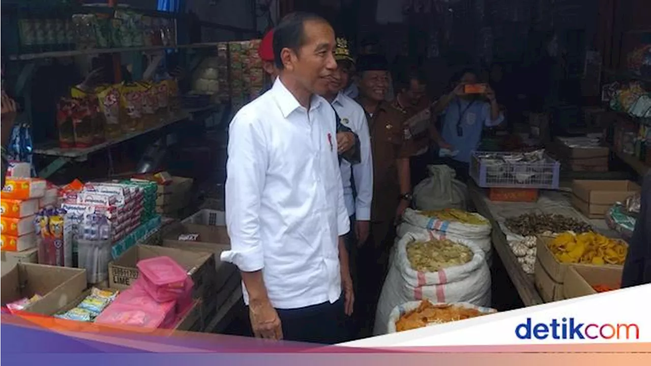 Blak-blakan Jokowi soal Biang Kerok Harga Beras Tinggi & Janji Bansos sampai Juni