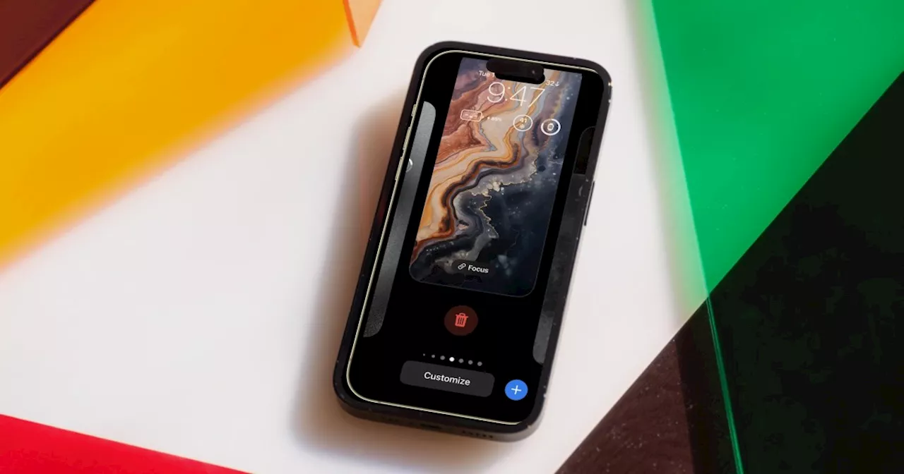 How to delete a wallpaper on your iPhone in iOS 17