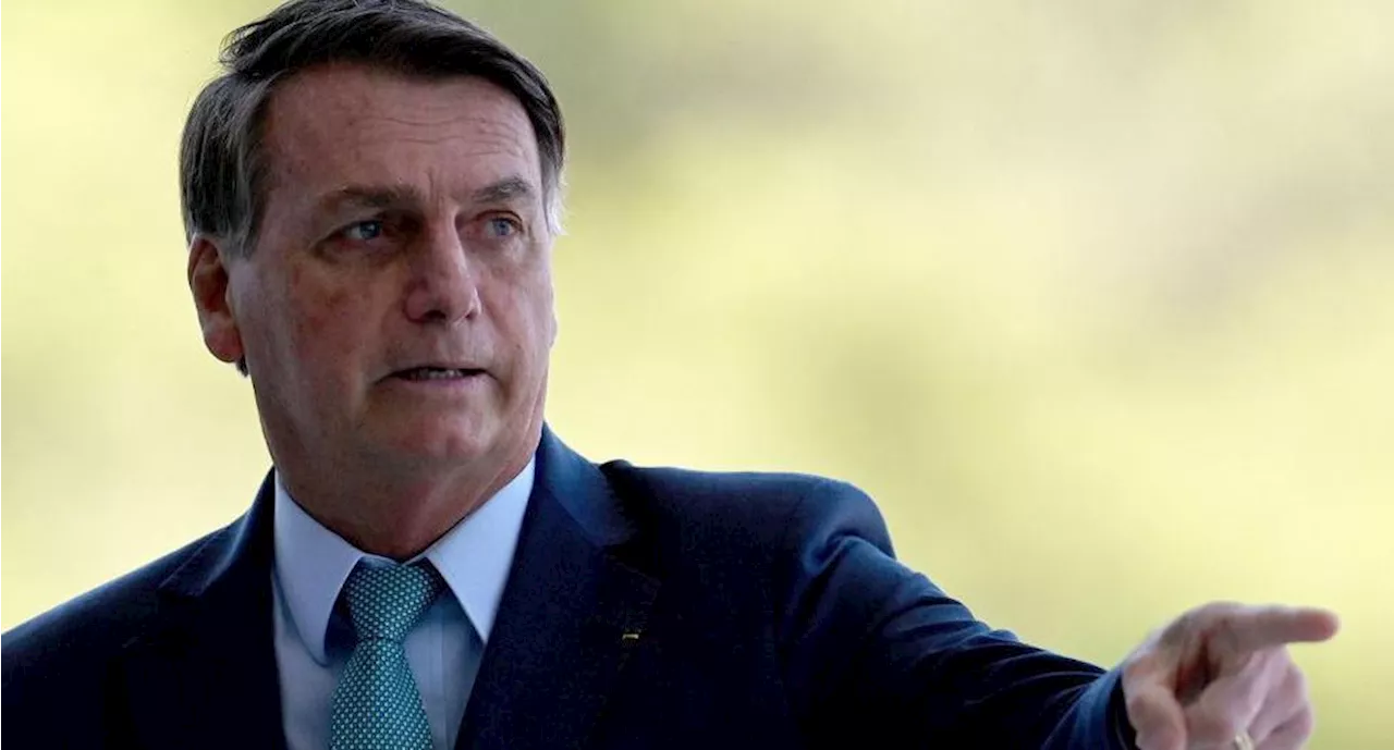 Bolsonaro dice que no teme 'ningún juicio' tras ser acusado de golpismo por exmilitares