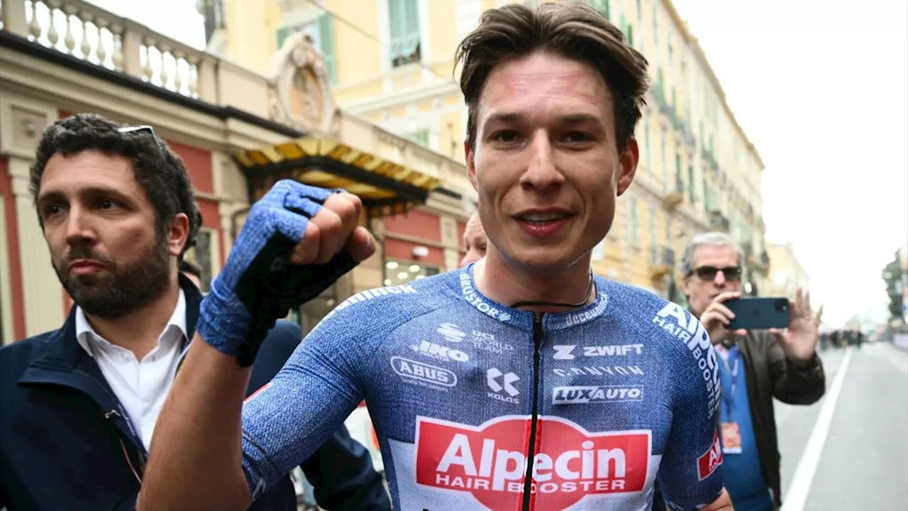 Jasper Philipsen (Alpecin-Deceuninck) s'impose au sprint après un incroyable final