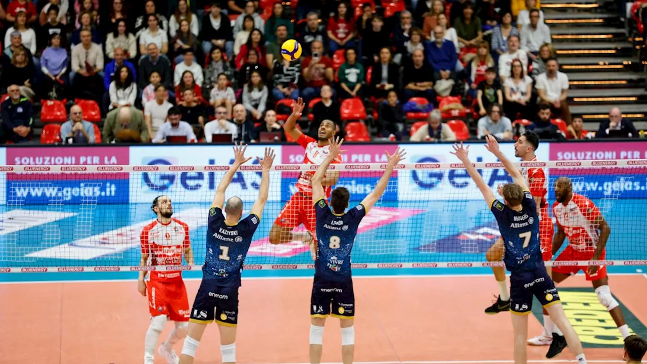 Superlega, Piacenza che fatica: Milano k.o. al tie break