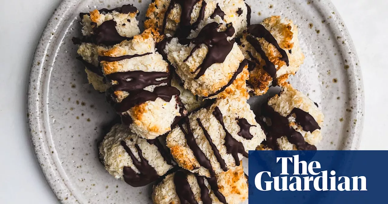 How to turn leftover aquafaba into vegan macaroons