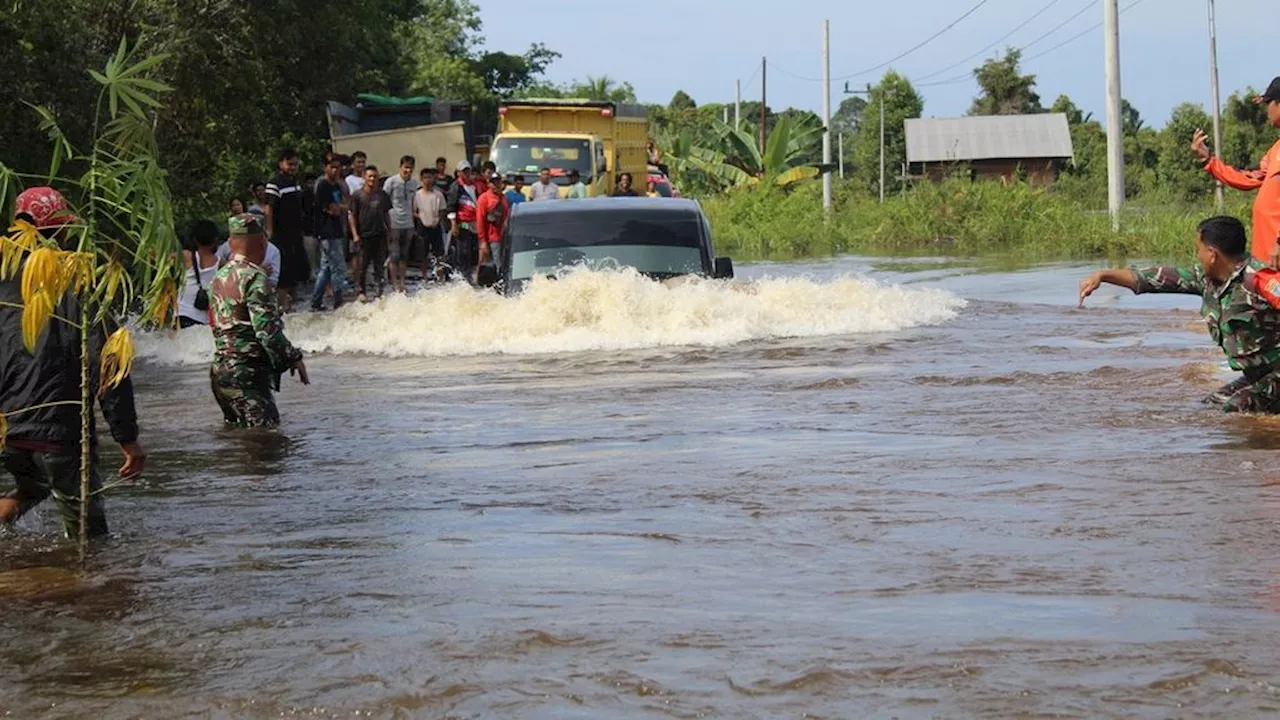 Bencana Banjir Bukan Semata akibat Cuaca Ekstrem