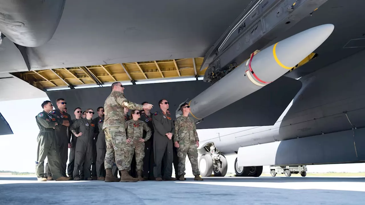 Hypersonic Weapon Training Conducted for B-52 Crews at Anderson AFB