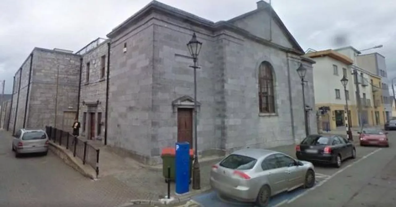 Man (32) charged with rape and attack on young woman in her apartment in Tralee