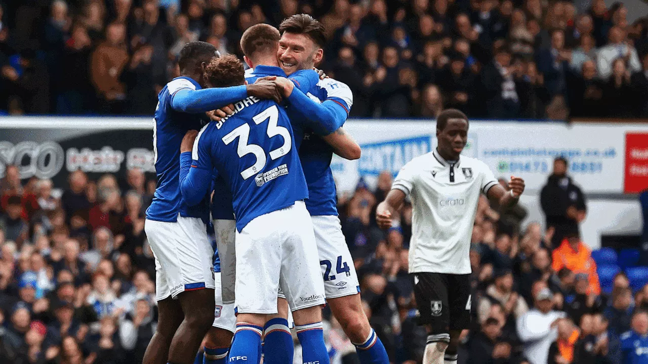 Championship: Ipswich rückt nach 6:0 Leicester auf die Pelle