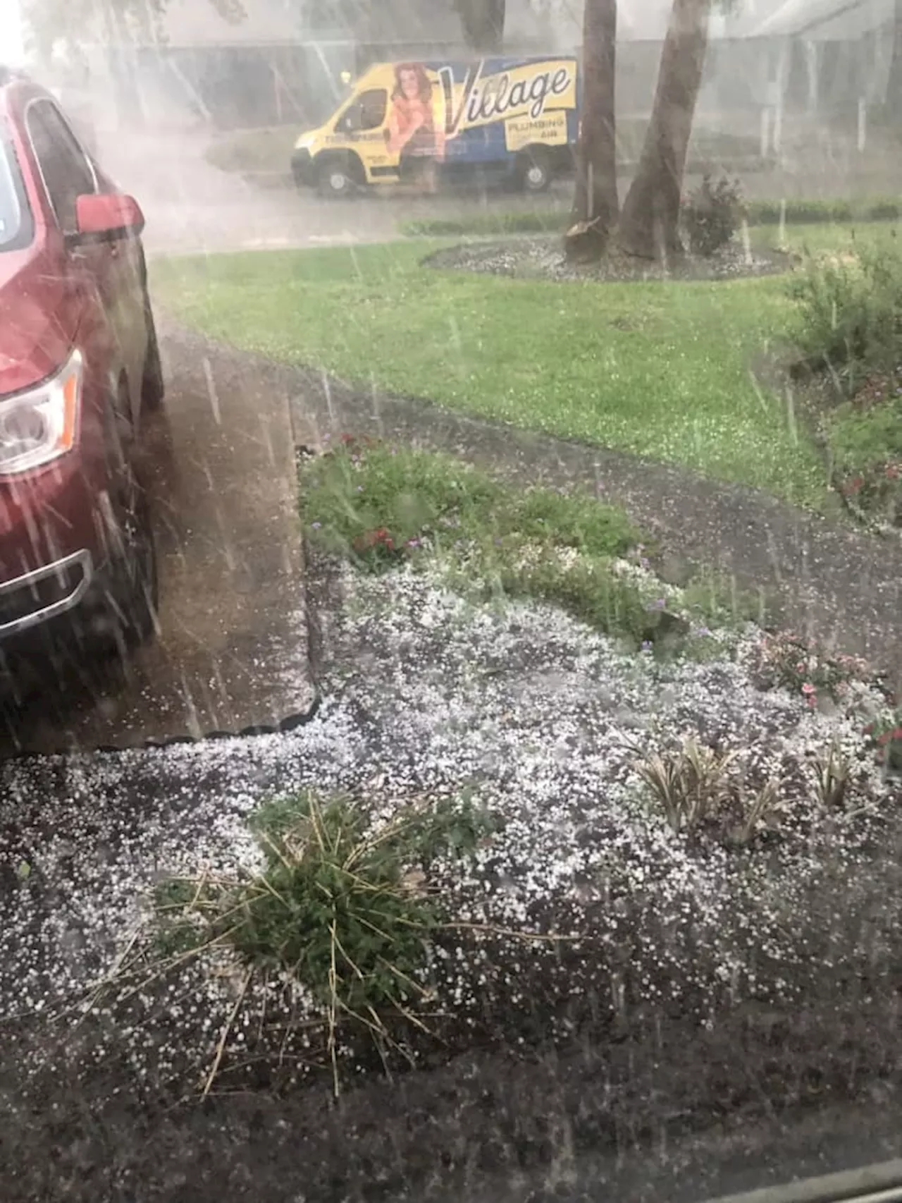 Hail and lightning: KPRC 2 viewers share photos, videos via Click2Pins as storms move through