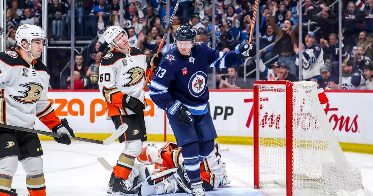 Ducks lose in frustrating blowout to Jets for their fifth straight loss