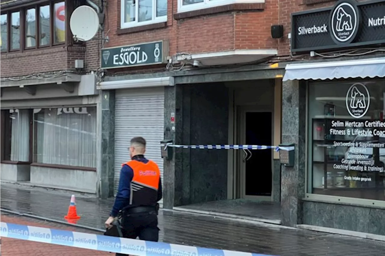 Gemaskerde ramkrakers halen in één minuut goud- en juwelenwinkel leeg in Eisden