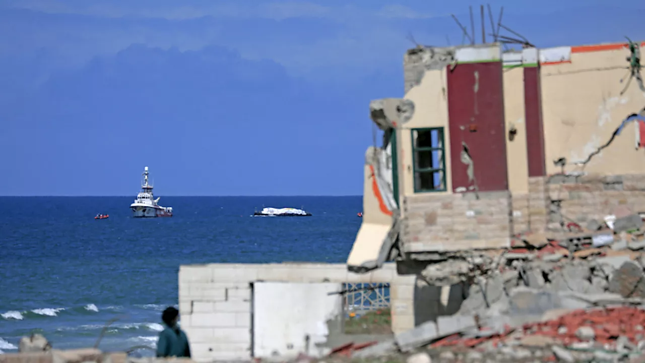 Erste Schiffs-Hilfslieferung wird in Gaza verteilt