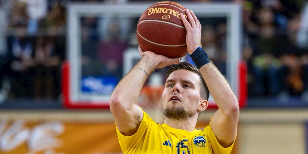 Alba Berlin feiert Kantersieg gegen Tübingen