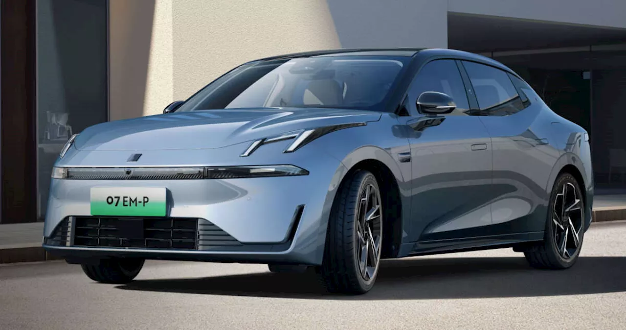 – PHEV sedan with 1.5 litre turbo 4-cylinder, up to 102 km of all-electric range